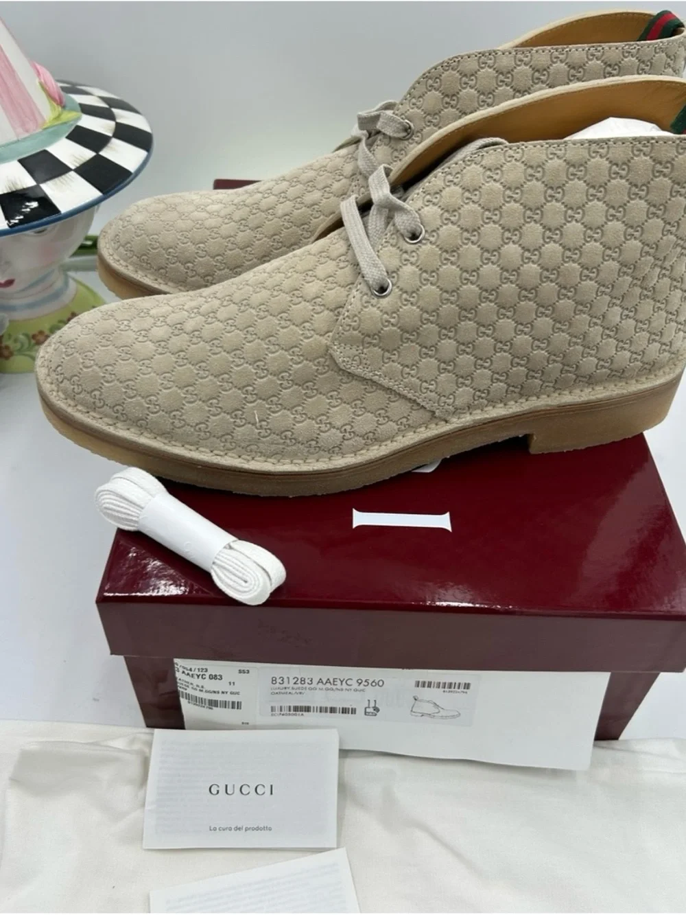 Men's Gucci suede GG embossed desert boots in oatmeal size 11 made in Italy